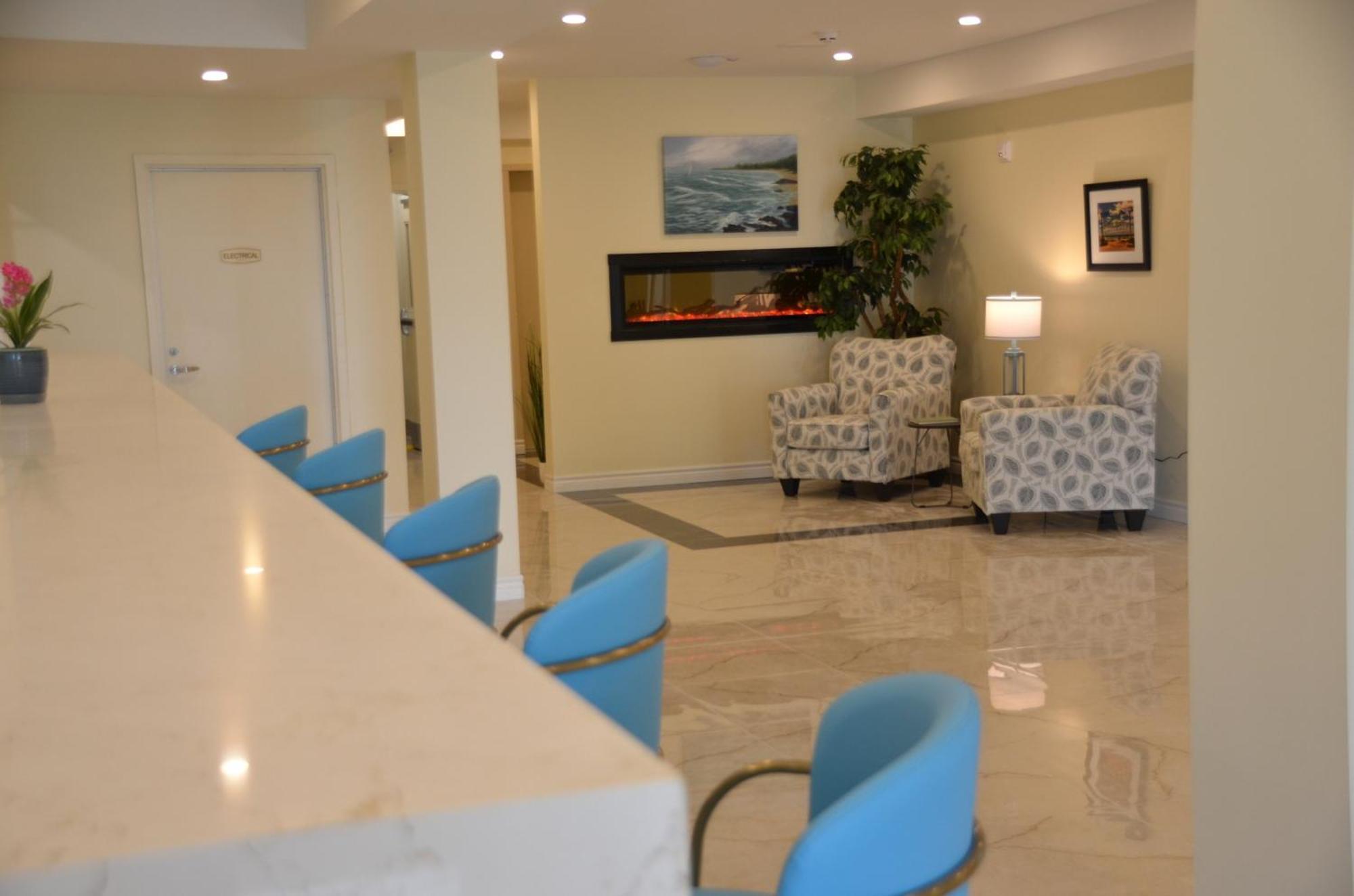 The Sands Hotel Sauble Beach Εξωτερικό φωτογραφία